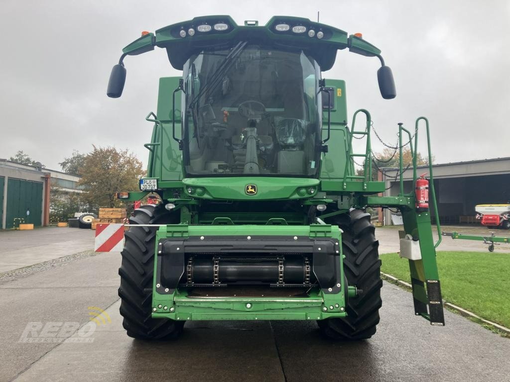 Mähdrescher van het type John Deere S770-MÄHDRESCHER MY2023, Neumaschine in Lütjenburg (Foto 3)