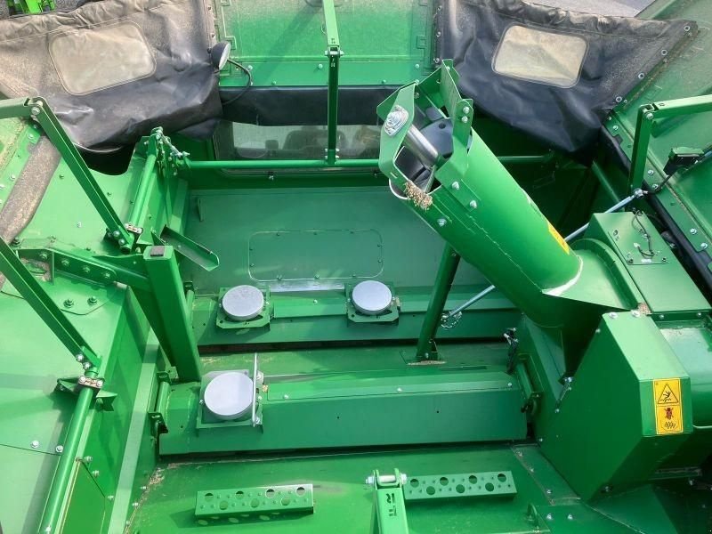 Mähdrescher Türe ait John Deere S770, Gebrauchtmaschine içinde Warszawa (resim 7)