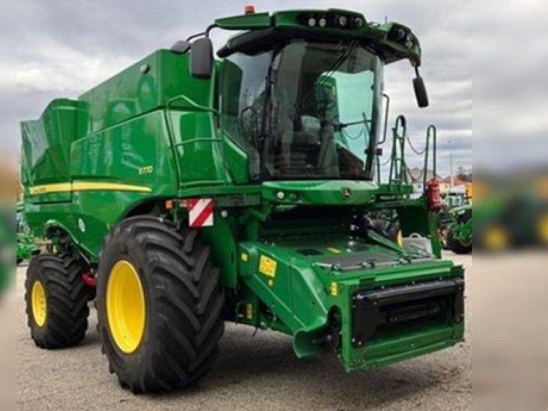 Mähdrescher of the type John Deere S770, Neumaschine in Sittensen (Picture 1)