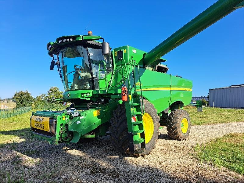 Mähdrescher van het type John Deere S770I, Gebrauchtmaschine in SAINT GENEST D'AMBIERE (Foto 1)