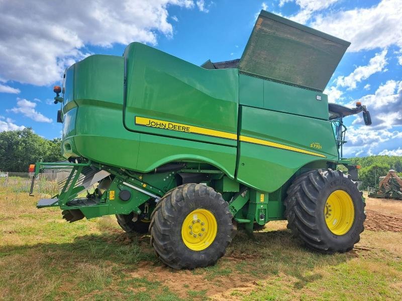 Mähdrescher van het type John Deere S770I, Gebrauchtmaschine in SAINT GENEST D'AMBIERE (Foto 4)