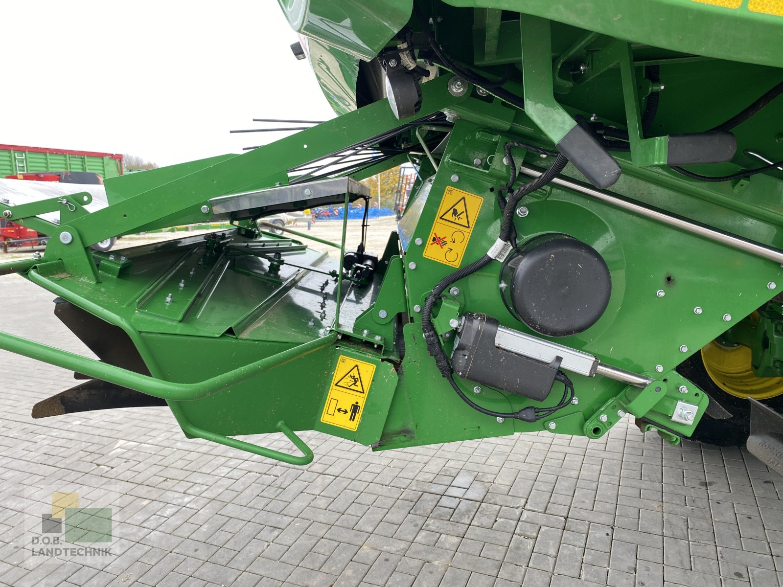 Mähdrescher des Typs John Deere S770i, Gebrauchtmaschine in Lauterhofen (Bild 14)