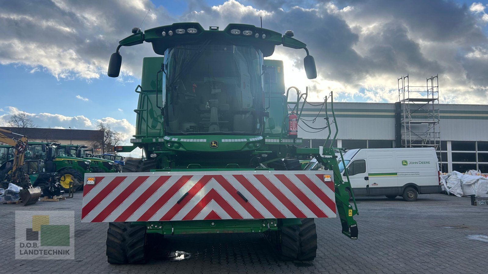 Mähdrescher van het type John Deere S770i, Gebrauchtmaschine in Regensburg (Foto 4)