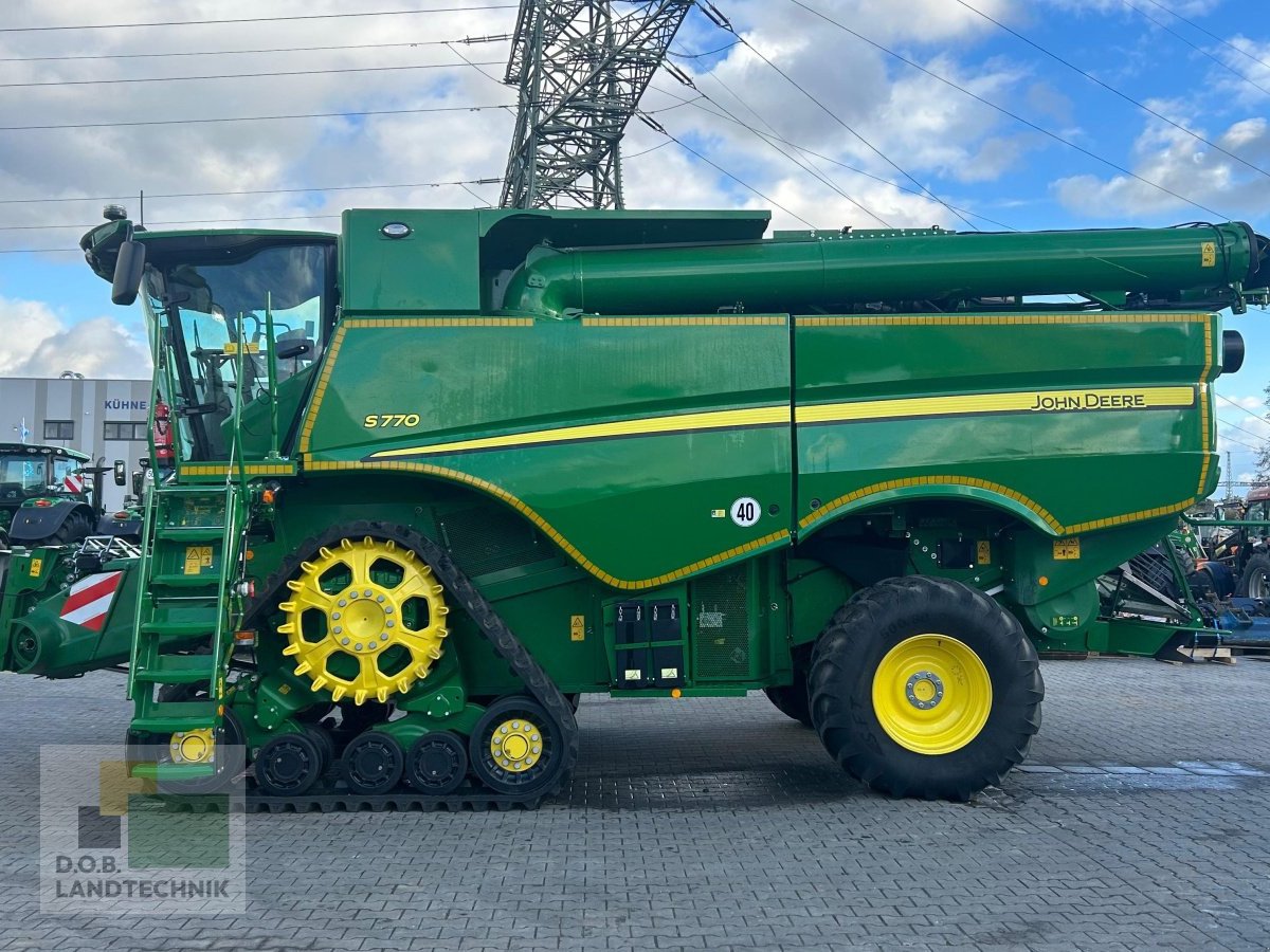 Mähdrescher van het type John Deere S770i, Gebrauchtmaschine in Regensburg (Foto 5)