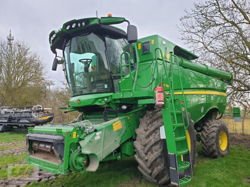 Mähdrescher Türe ait John Deere S780 exkl. MacDon FD 235, Gebrauchtmaschine içinde Schenkenberg (resim 1)