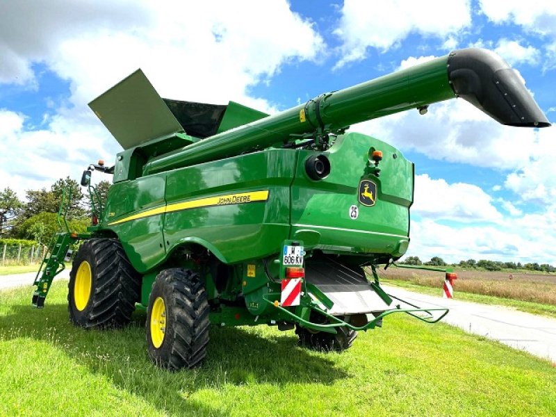 Mähdrescher Türe ait John Deere S780, Gebrauchtmaschine içinde LE PONT CHRETIEN (resim 8)