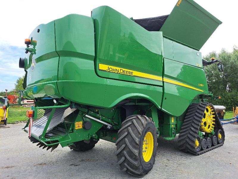 Mähdrescher Türe ait John Deere S780, Gebrauchtmaschine içinde VOUZIERS (resim 5)