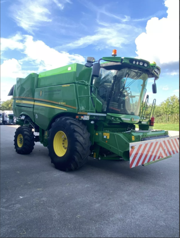 Mähdrescher tip John Deere S780i Hillmaster Allrad 40 km/h, Gebrauchtmaschine in Schwandorf (Poză 1)