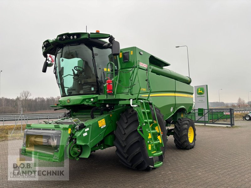 Mähdrescher des Typs John Deere S785, Gebrauchtmaschine in Regensburg (Bild 1)