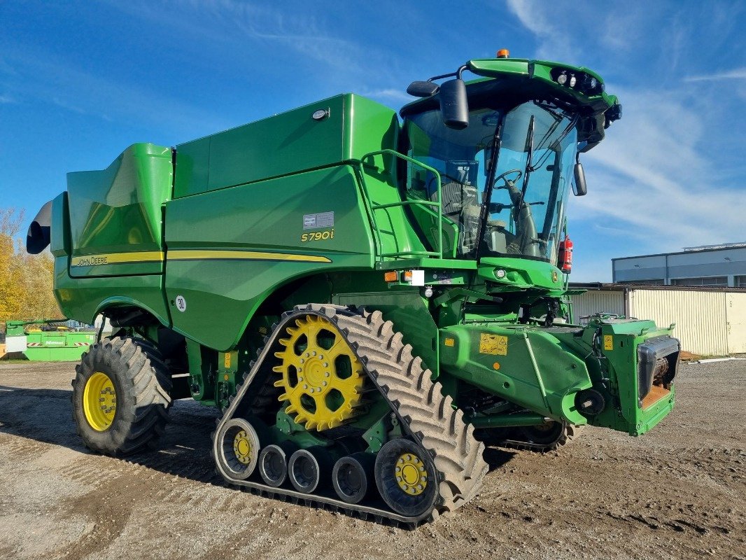 Mähdrescher типа John Deere S790 MY23 ProD 30, Gebrauchtmaschine в Neubrandenburg (Фотография 8)