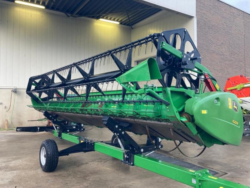 Mähdrescher van het type John Deere T 550 i, Gebrauchtmaschine in Hockenheim (Foto 8)