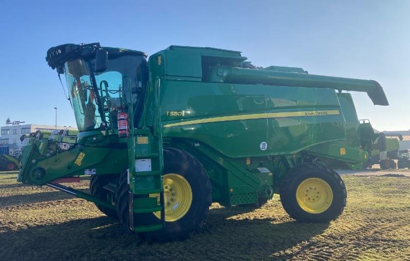 Mähdrescher Türe ait John Deere T 550 i, Gebrauchtmaschine içinde Hockenheim (resim 1)