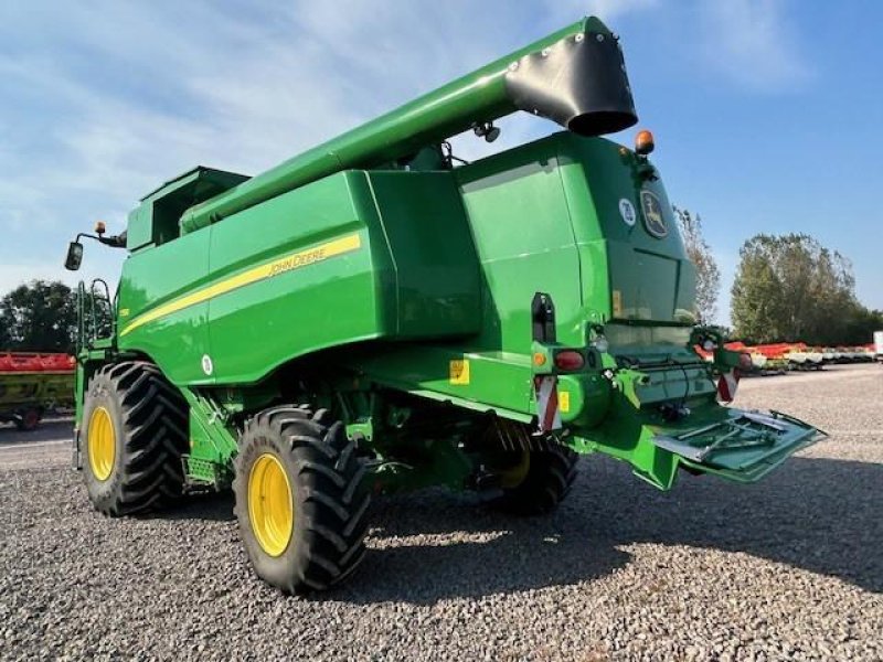 Mähdrescher of the type John Deere T 550, Gebrauchtmaschine in Landsberg (Picture 3)