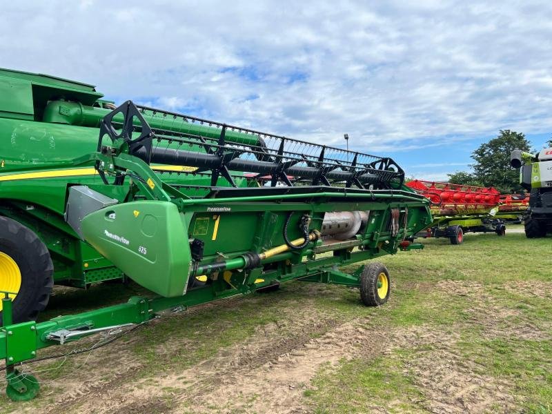 Mähdrescher tip John Deere T 560 HM, Gebrauchtmaschine in Hockenheim (Poză 11)