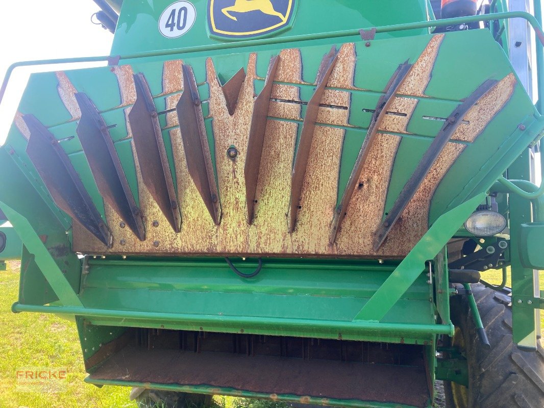 Mähdrescher tip John Deere T 560 I    --Nur 750 Trommelstunden--, Gebrauchtmaschine in Bockel - Gyhum (Poză 13)