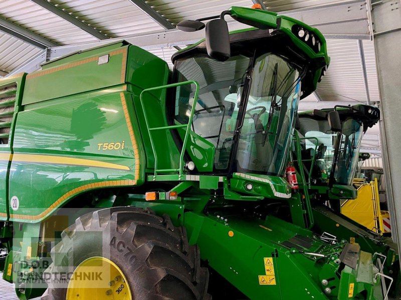 Mähdrescher typu John Deere T 560 i, Gebrauchtmaschine v Lauterhofen (Obrázek 1)