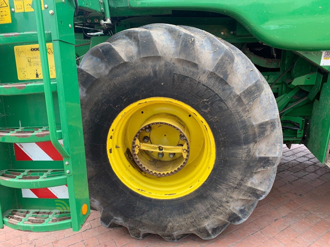 Mähdrescher typu John Deere T 560, Gebrauchtmaschine v Visbek/Rechterfeld (Obrázok 22)