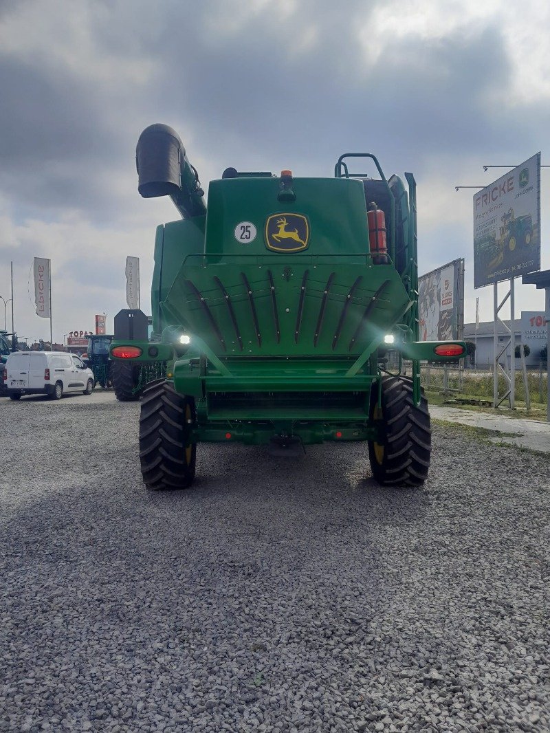 Mähdrescher of the type John Deere T 560i, Neumaschine in Mrągowo (Picture 8)