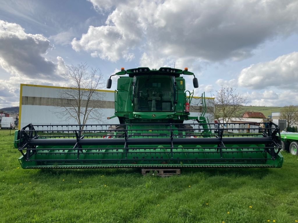 Mähdrescher Türe ait John Deere T 660 HM, Gebrauchtmaschine içinde Vogelsheim (resim 2)