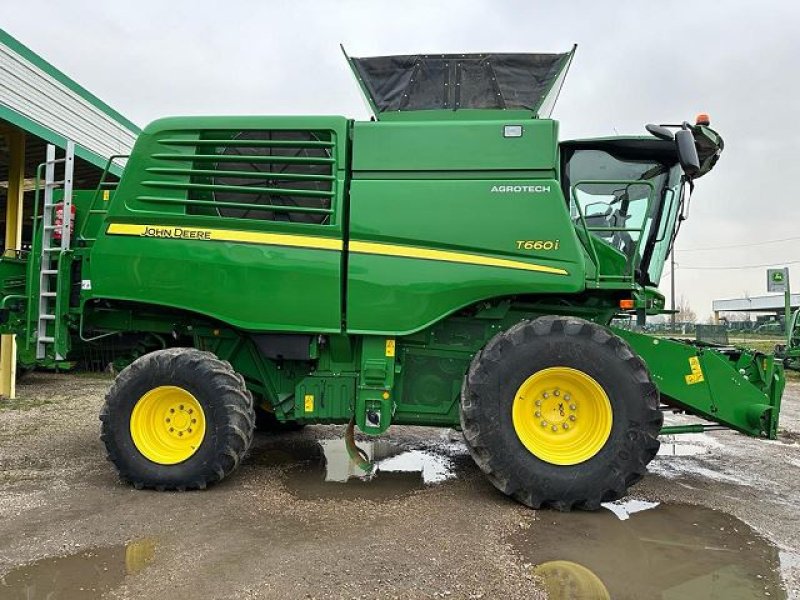 Mähdrescher van het type John Deere T 660, Gebrauchtmaschine in BOSC LE HARD (Foto 3)