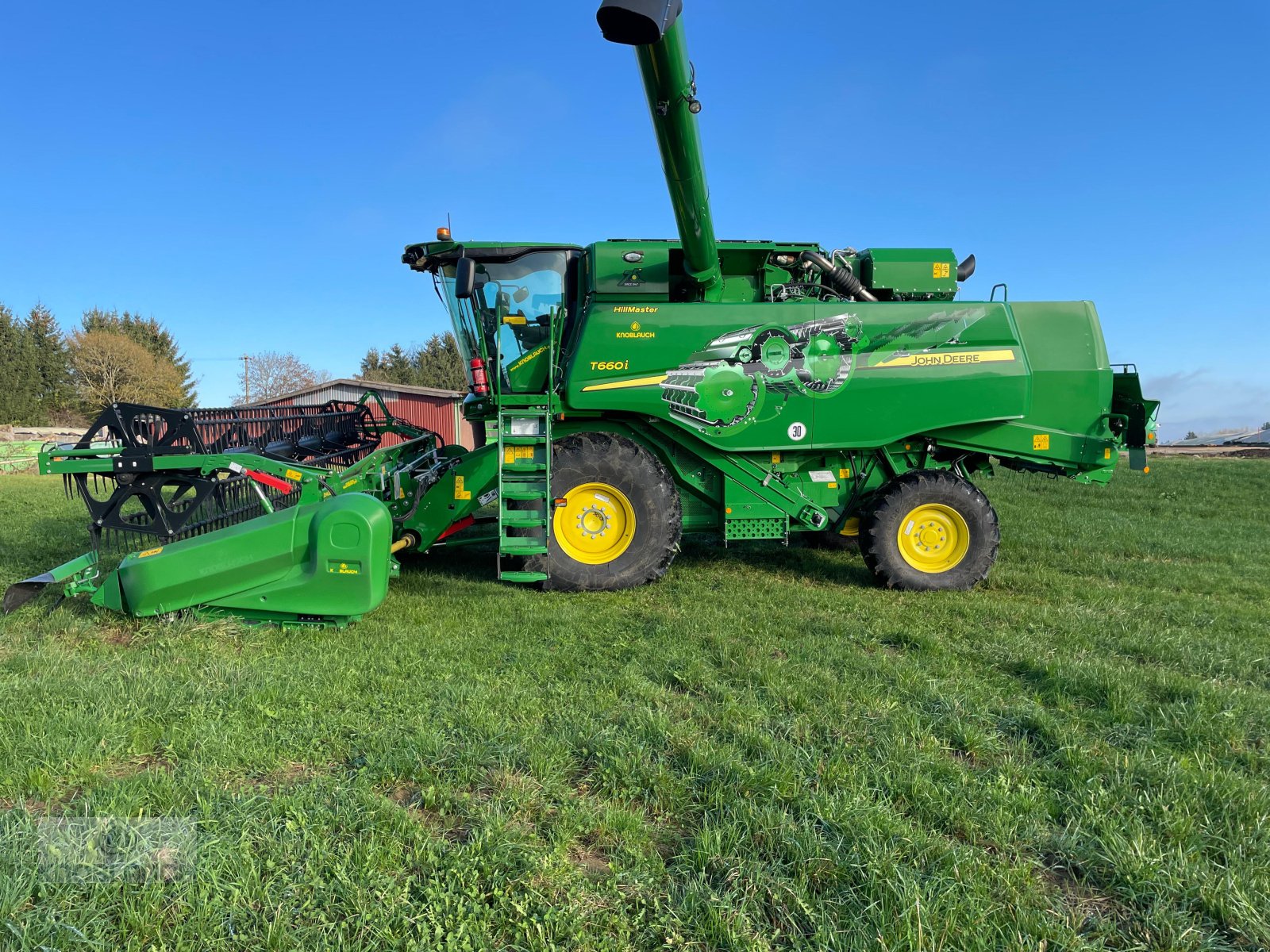 Mähdrescher van het type John Deere T 660i HM, Gebrauchtmaschine in Immendingen (Foto 1)