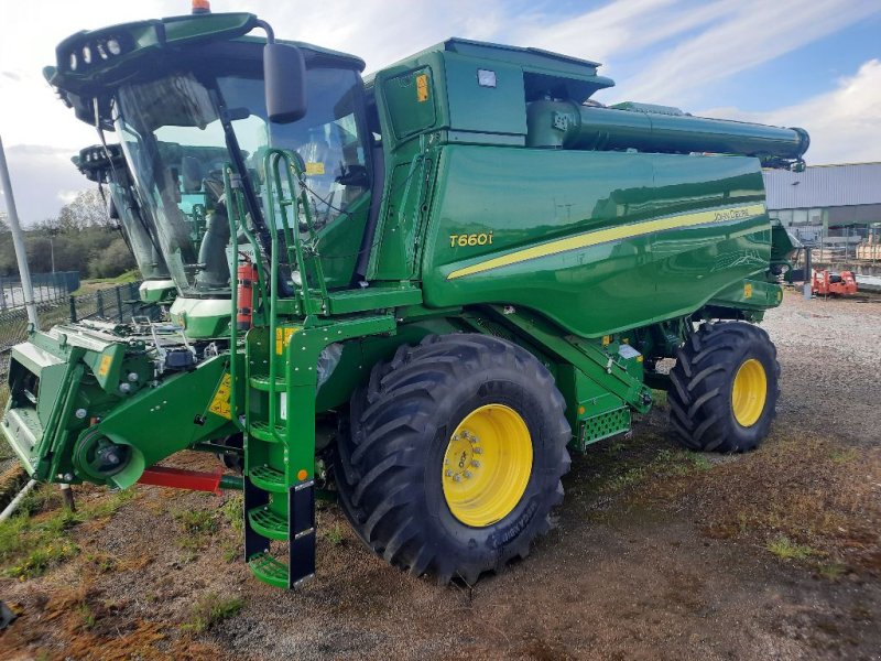 Mähdrescher Türe ait John Deere T 660I, Gebrauchtmaschine içinde CHEMAUDIN ET VAUX (resim 1)