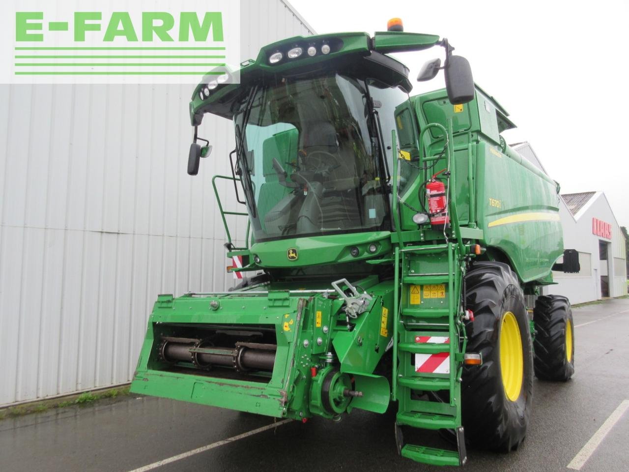 Mähdrescher типа John Deere t 670 hm, Gebrauchtmaschine в PLOUIGNEAU (Фотография 2)