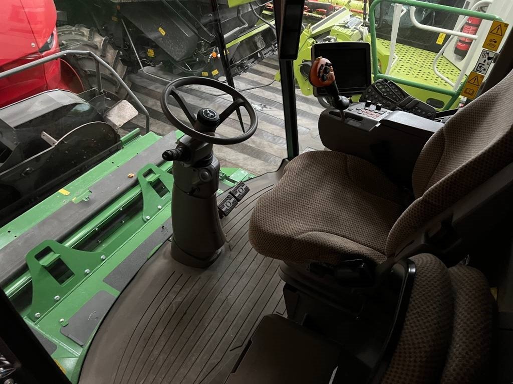 Mähdrescher tip John Deere T 670 i, Gebrauchtmaschine in Mern (Poză 8)