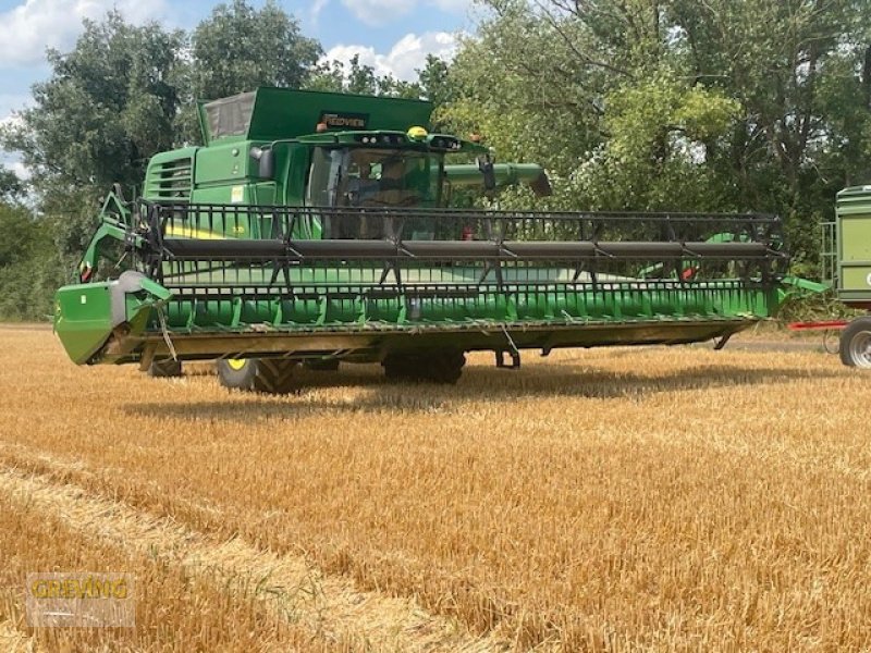 Mähdrescher of the type John Deere T 670, Neumaschine in Euskirchen (Picture 3)