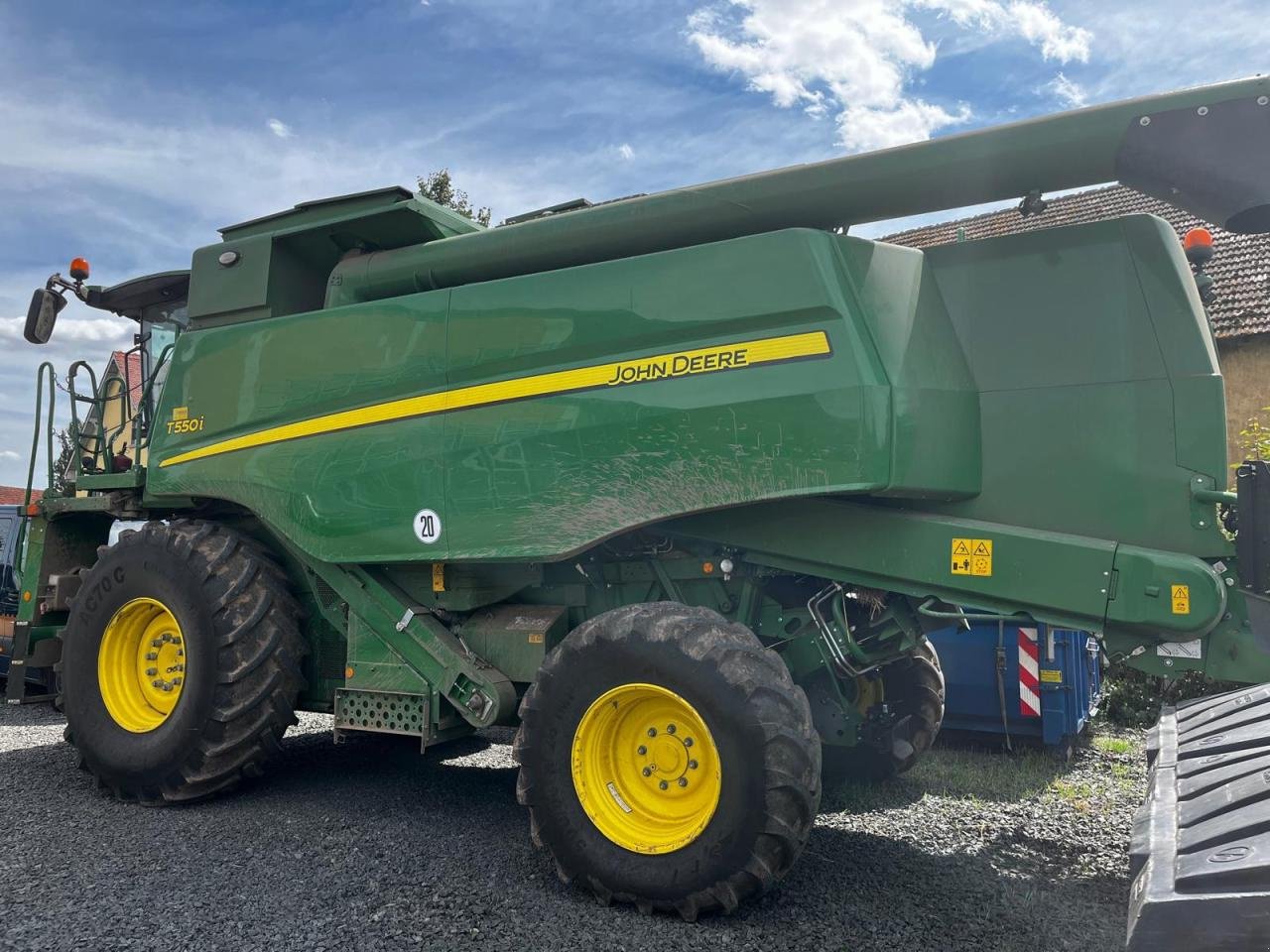 Mähdrescher типа John Deere T550 (MY21), Gebrauchtmaschine в Zweibrücken (Фотография 4)