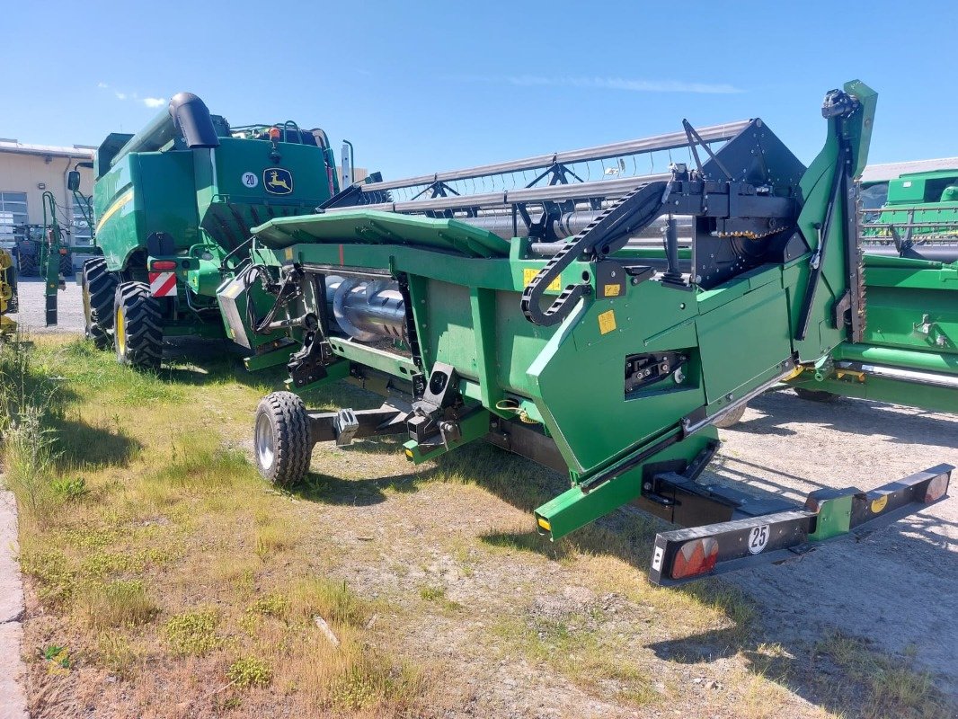 Mähdrescher Türe ait John Deere T550, Gebrauchtmaschine içinde Gerichshain (resim 11)