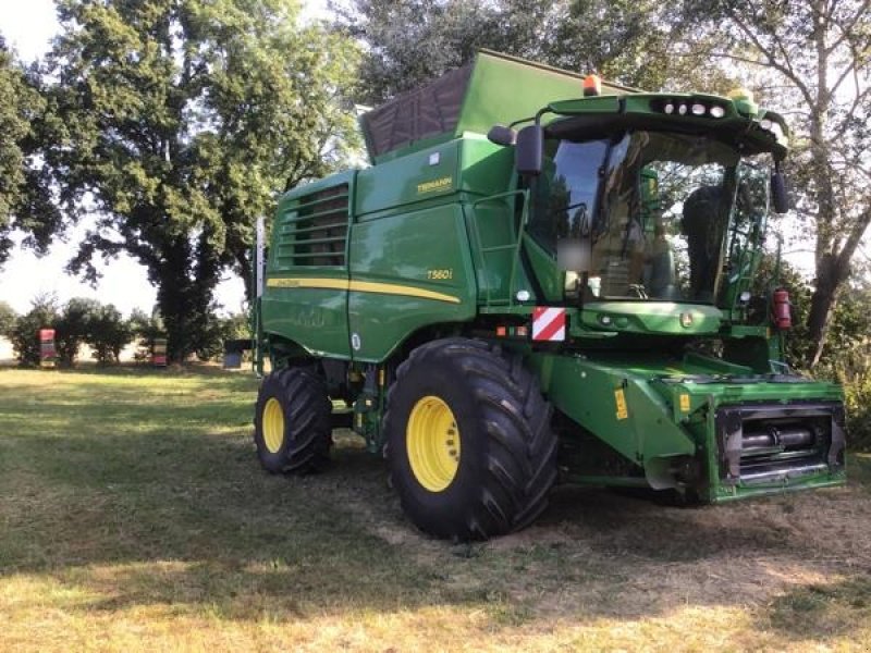 Mähdrescher des Typs John Deere T560 + 725 Premium Flow, Gebrauchtmaschine in Sittensen (Bild 2)