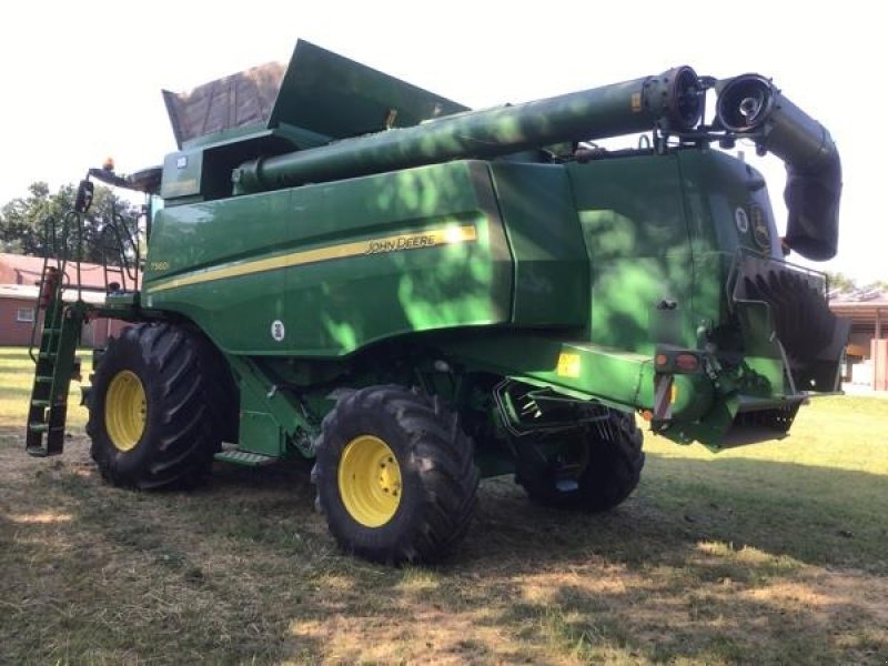 Mähdrescher Türe ait John Deere T560 + 725 Premium Flow, Gebrauchtmaschine içinde Sittensen (resim 3)