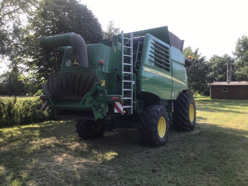 Mähdrescher van het type John Deere T560 + 725 Premium Flow, Gebrauchtmaschine in Sittensen (Foto 4)