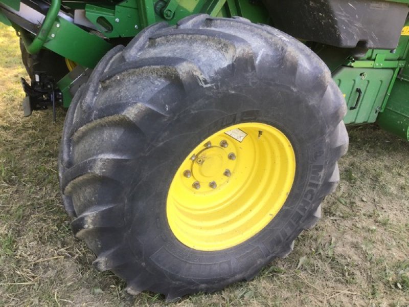 Mähdrescher van het type John Deere T560 + 725 Premium Flow, Gebrauchtmaschine in Sittensen (Foto 7)