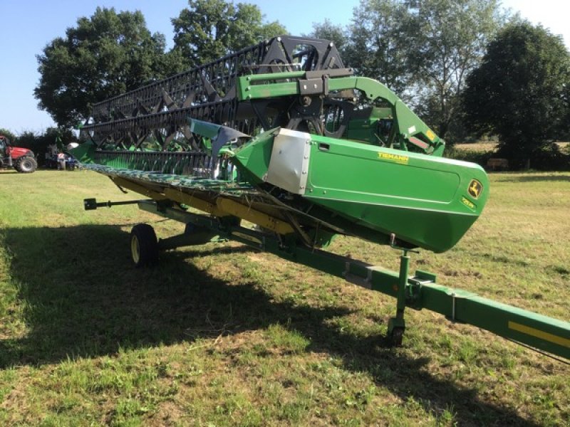 Mähdrescher van het type John Deere T560 + 725 Premium Flow, Gebrauchtmaschine in Sittensen (Foto 21)