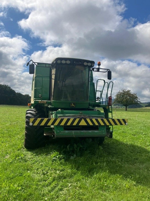 Mähdrescher du type John Deere T560 Hill Master, Gebrauchtmaschine en Regensdorf (Photo 2)