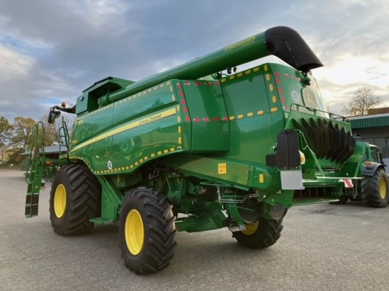 Mähdrescher Türe ait John Deere T560 HILLMASTER, Gebrauchtmaschine içinde Sittensen (resim 3)