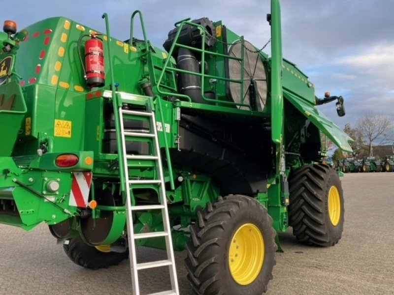 Mähdrescher типа John Deere T560 HILLMASTER, Gebrauchtmaschine в Sittensen (Фотография 5)