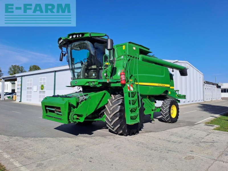 Mähdrescher van het type John Deere T560, Gebrauchtmaschine in OSIJEK (Foto 1)