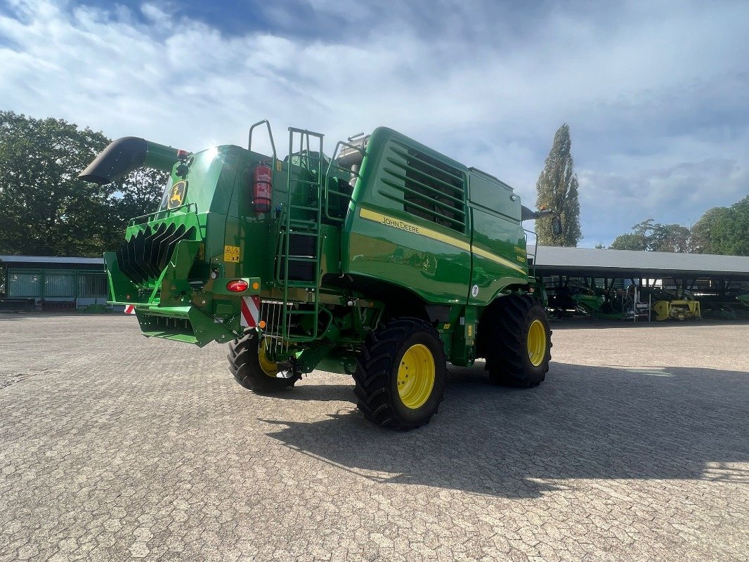 Mähdrescher of the type John Deere T560, Neumaschine in Sittensen (Picture 5)