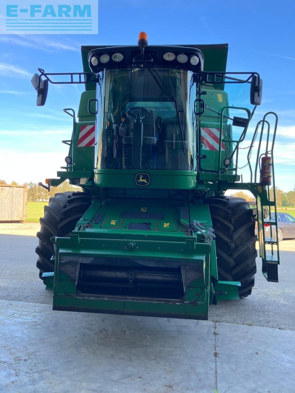 Mähdrescher of the type John Deere T560HM, Gebrauchtmaschine in REDLHAM (Picture 3)