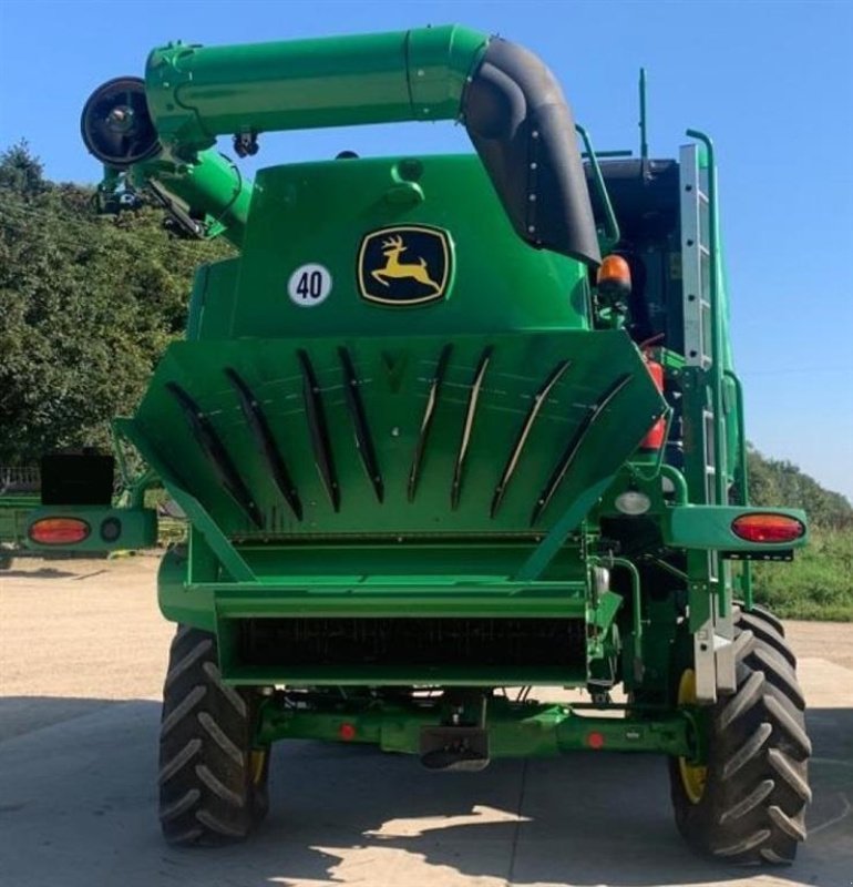 Mähdrescher от тип John Deere T560i 4WD Hillmaster 4WD. Incl JD 625R skærebord og vogn. Fin rystermaskine. 40 km/t. Autotrac and komplet harvest doc. Ring til Ulrik for mere info på 40255544. Jeg snakker Jysk, tysk og engelsk., Gebrauchtmaschine в Kolding (Снимка 4)