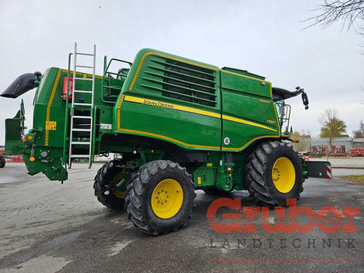 Mähdrescher of the type John Deere T560i Hillmaster, Gebrauchtmaschine in Ampfing (Picture 2)