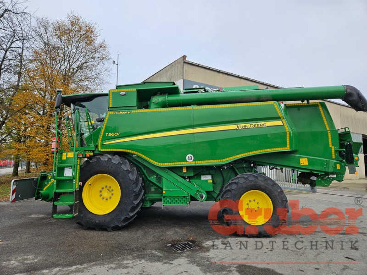 Mähdrescher van het type John Deere T560i Hillmaster, Gebrauchtmaschine in Ampfing (Foto 8)