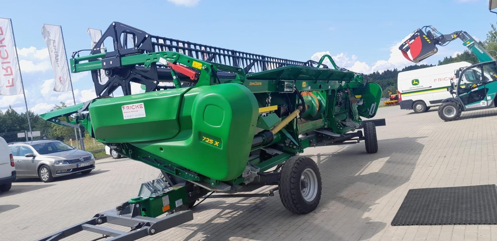 Mähdrescher van het type John Deere T6 700, Neumaschine in Mrągowo (Foto 17)