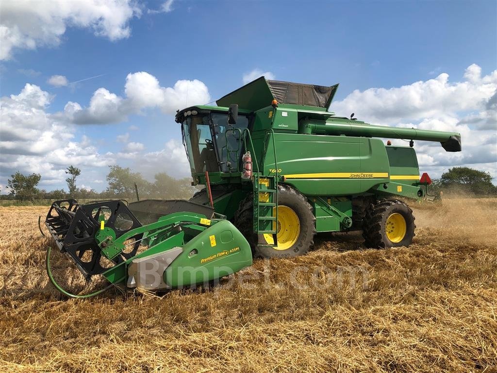 Mähdrescher des Typs John Deere T660 4wd & Powerflow skærbord, autotrac ready, Gebrauchtmaschine in Tønder (Bild 1)