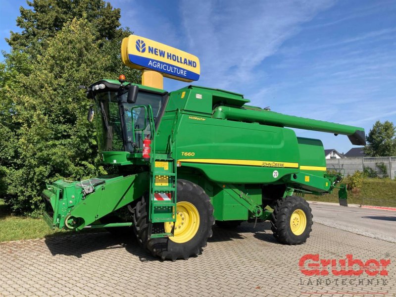 Mähdrescher of the type John Deere T660 Hillmaster, Gebrauchtmaschine in Ampfing