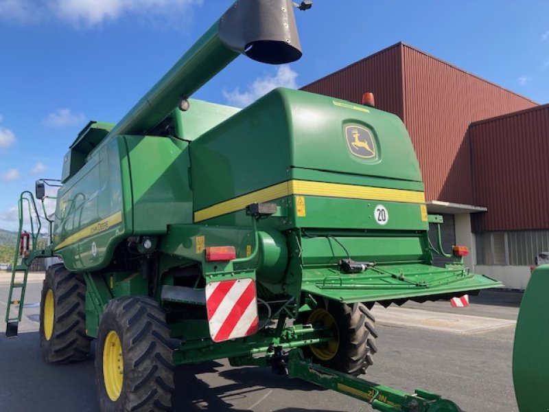 Mähdrescher des Typs John Deere T660 Hilmaster, Gebrauchtmaschine in Bebra (Bild 2)