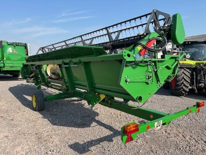 Mähdrescher van het type John Deere T660 i, Gebrauchtmaschine in Landsberg (Foto 10)